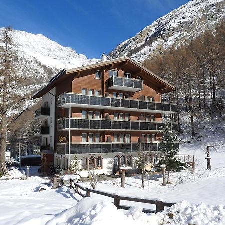 Ski-In/Ski-Out Hotel Sport ساس-الماغيل المظهر الخارجي الصورة