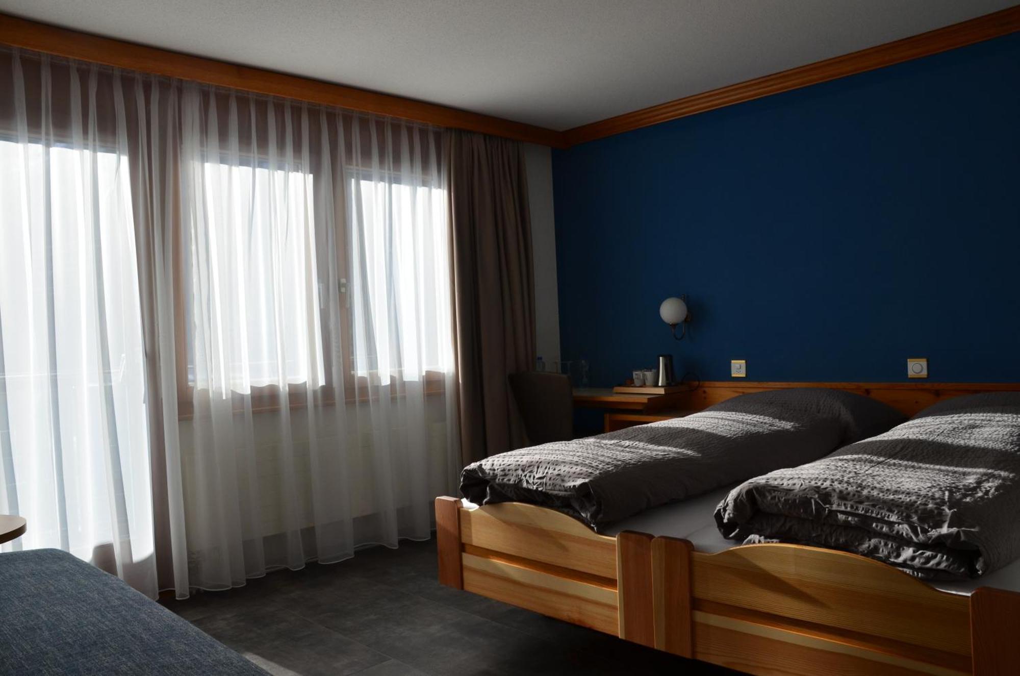 Ski-In/Ski-Out Hotel Sport ساس-الماغيل الغرفة الصورة
