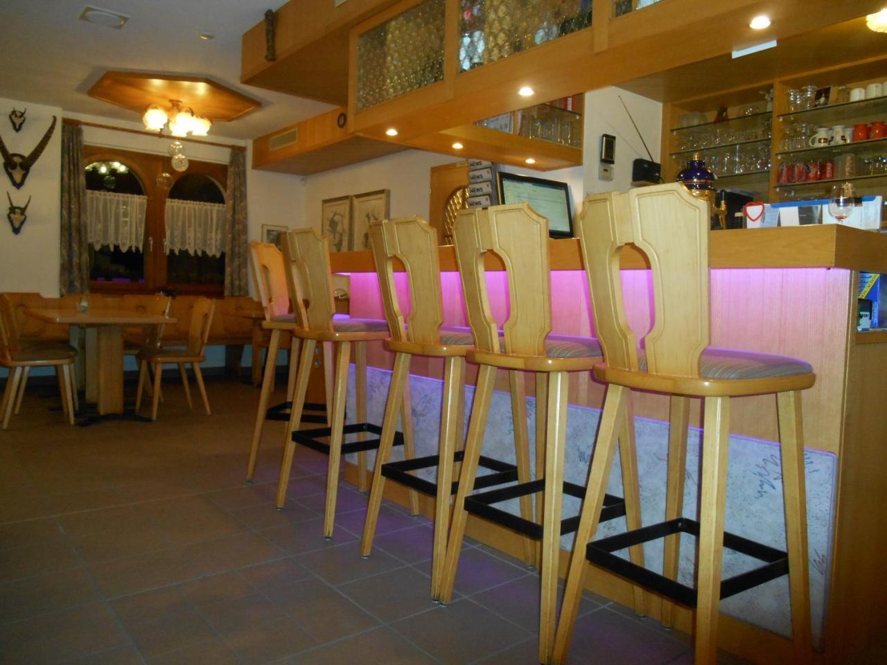 Ski-In/Ski-Out Hotel Sport ساس-الماغيل المظهر الخارجي الصورة